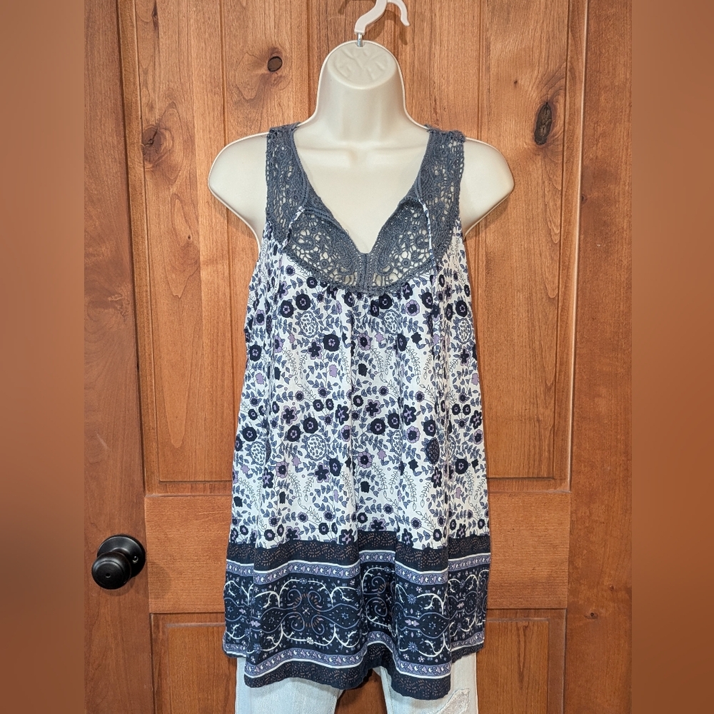 Northcrest Blue & Purple Floral Lace Top